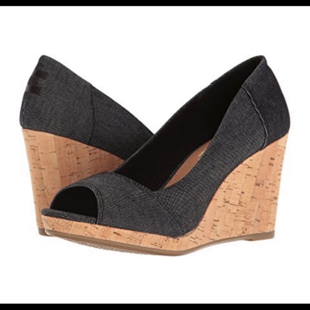 NWOB TOMS Stella Peep Toe Wedge Shoes.